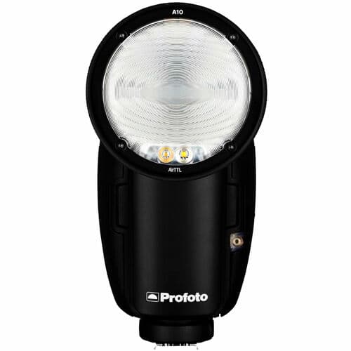 Profoto A10 Canon + 4 Batteries + Charger